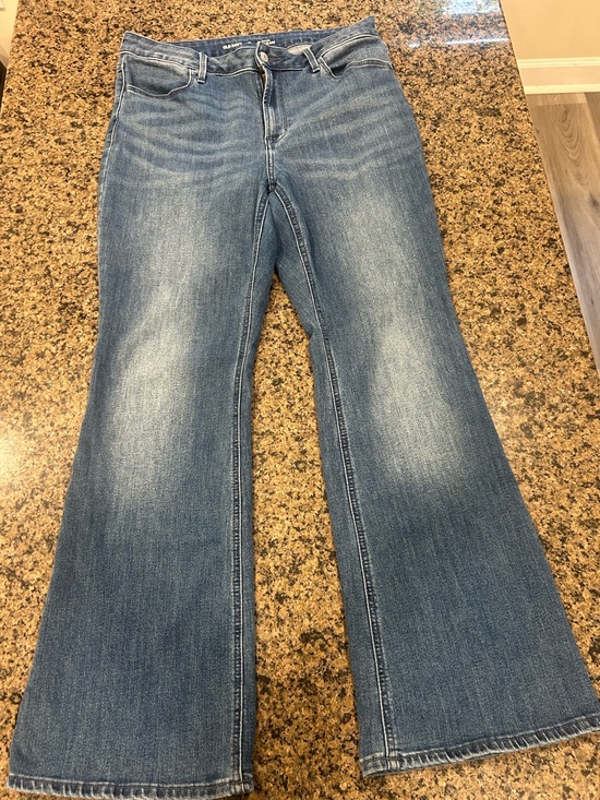 Old Navy Denim - Old Navy Women's Flare Jeans in Medium Blue Wash